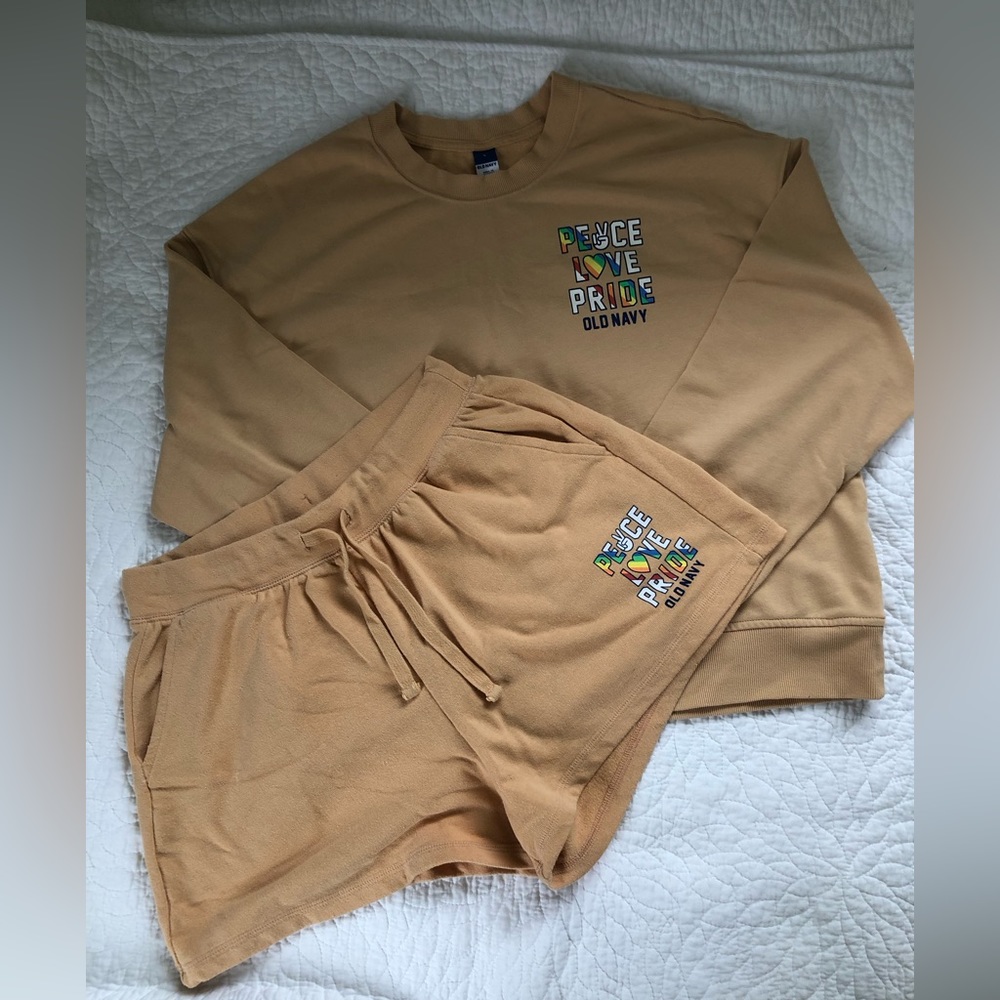 Old Navy Set